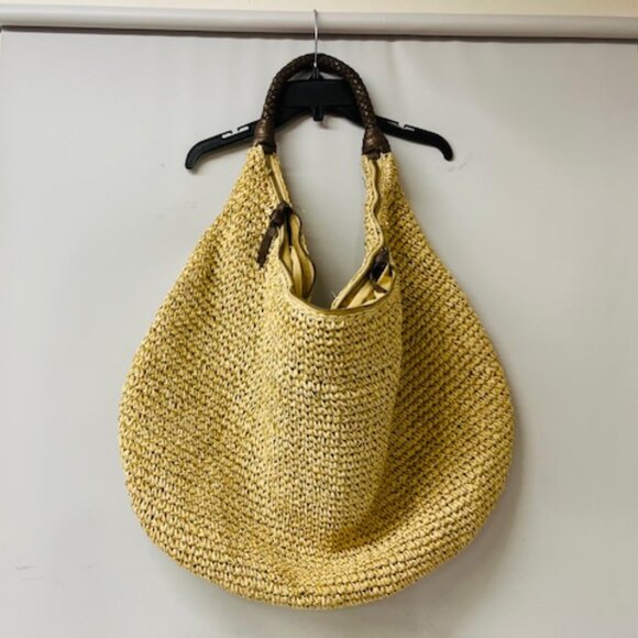 Beach by Florabella Large Straw Tote- NEW - Picture 1 of 4